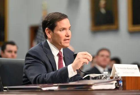 牛小散 \＂中国留美学生：回国效力！\＂